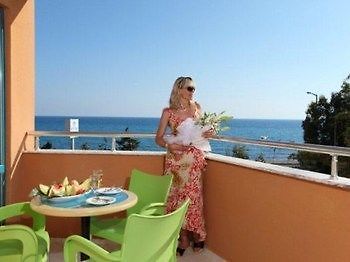 Angel Beach Hotel Tosmur Eksteriør bilde